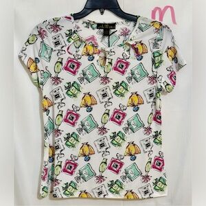 White and Green Fitted Short Sleeve Tee